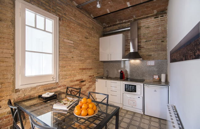 Happy People Gaudi Sant Pau - Foto 57