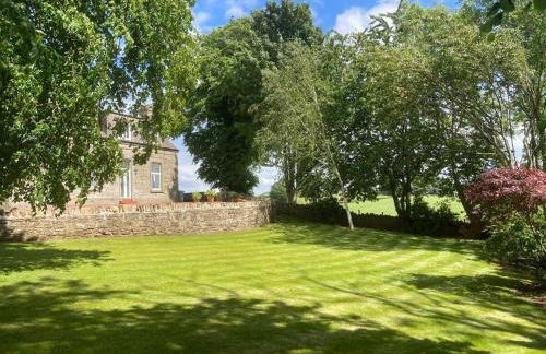 Marshill Farmhouse - Photo 6