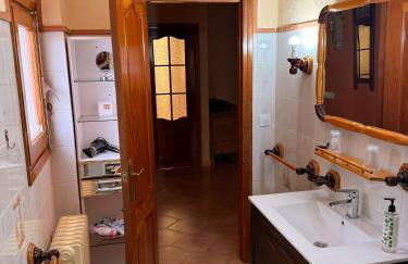 Casa Rural NIEVES piscina privada - Foto 12