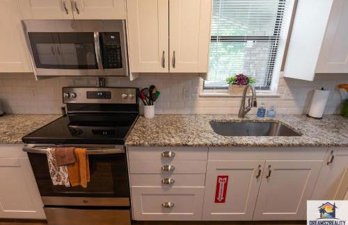 3BR Condo with Lake View - Trout Fishing - Playground - 2 Pools - Stairs Required - FREE TICKETS INCLUDED - PR69-9 - Foto 25