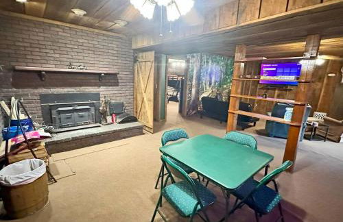 Buffalo Playhouse with game room - Photo 35