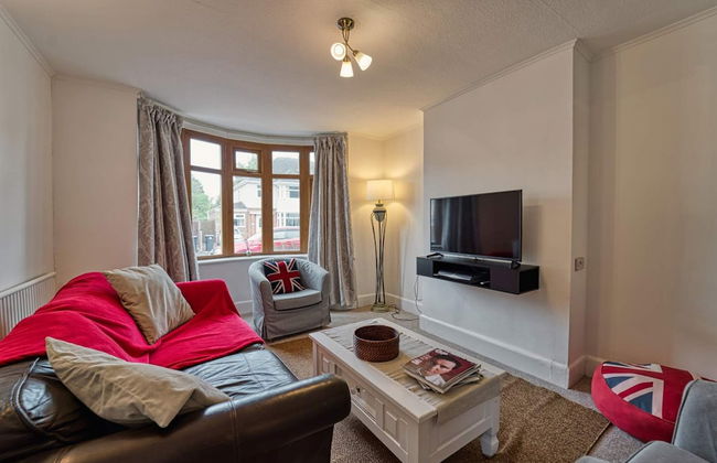 Host Stay Severn Swans House - Photo 8