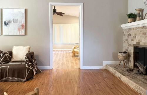 Marbella Lane - Charming 4BR Bungalo for Relaxing Retreat - Foto 19