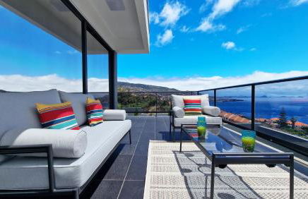 Azure Serenity Villa by LovelyStay - Foto 3