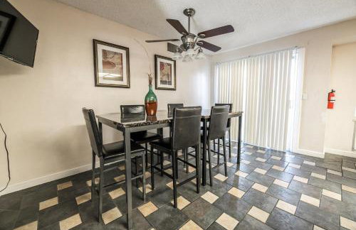 Private Oasis with Pool - Foto 32