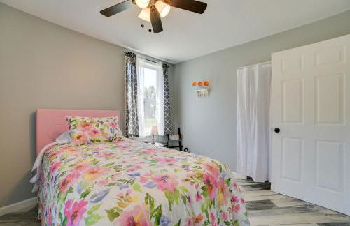 All-Season Getaway in Frederic Bring Your Pets! - Foto 17