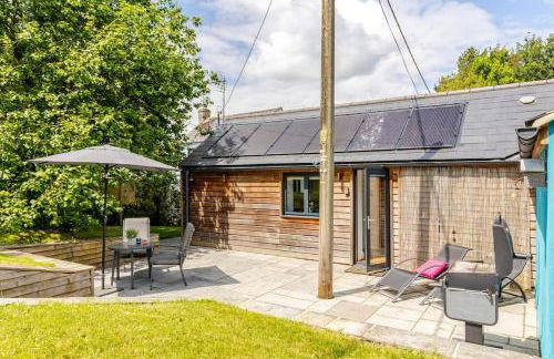 Cosy Cotswolds Retreat near Bath & Castle Combe - Photo 19