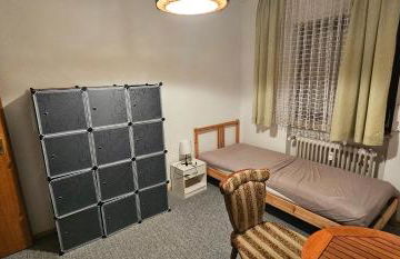 Zentralgelegene Wohnung im EG - Foto 8