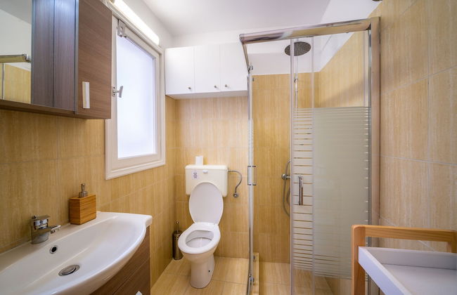 The Roof - Flat Sea View in Aegina Town - Photo 17