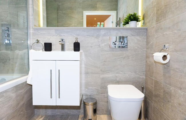 Absolute Stays on Grosvenor-luton Airport-st Albans Train Station-harry Potter - Foto 6