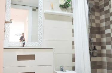 Velilla Seaview with Pool and Parking - Foto 19