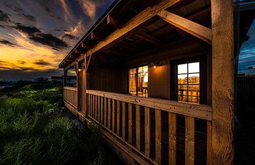 Miners Cabins #1 - Two Double Beds and Private Balcony - Foto 21