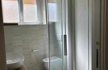 The Y Lake Como Apartment - Photo 19
