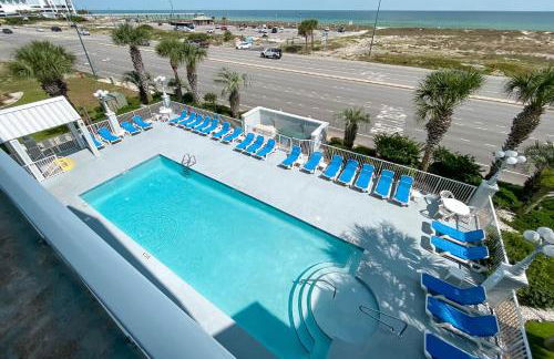 Cozy 2bd/2ba w/ View, Sleeps 6 - Photo 102