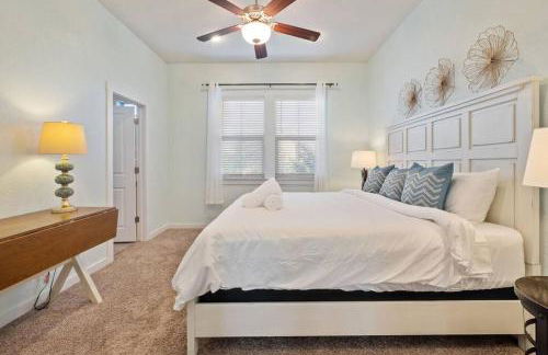 NEW! The Courtland, 2 Car Garage - Foto 34