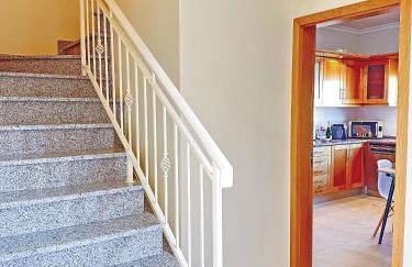 Balaia Poolside House with Sea View by BeCherish - Foto 20