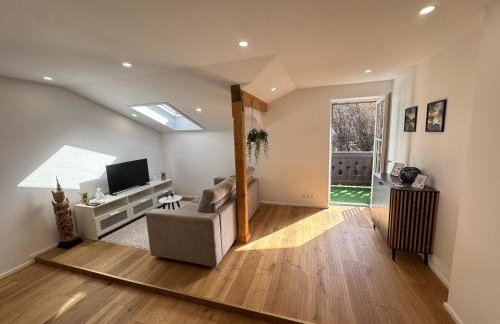 AVINORA Modernes Apartment mit Balkon zwischen Chiemsee und Kampenwand - Foto 9