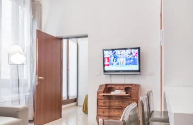 San Polo Canal View Apartments - Photo 63