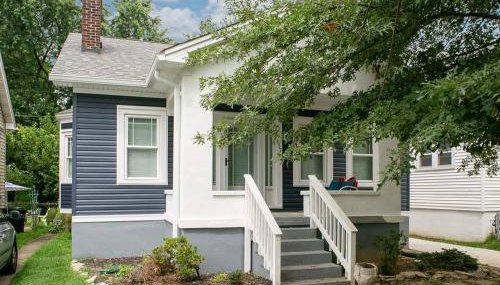 Minutes from U of L & Expo Center-Cozy-Updated-Family Friendly - Foto 1