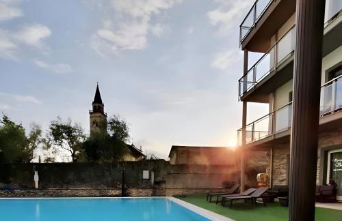 Alexandra's Superior Apartments - Photo 6