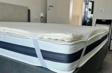 De Mio's Apartment - Photo 17