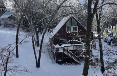 Sprocket Hollow Treetop A-Frame Log Cabin - Foto 41