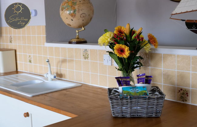 Leeward House - Photo 16