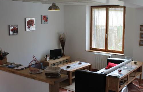 Parfait pour les amoureux de la nature: maison 2 chambres avec jardin, proche forêt et château - FR-1-581-74 - Foto 9