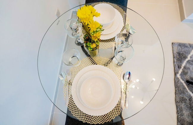 Tanin - Incredible City Vista From Balcony of Fancy Studio - Photo 4