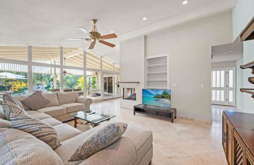 Airy Large Backyard Oasis Perfect Family Getaway - Foto 29