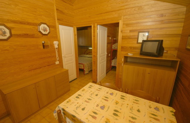 Bungalow Village Le Caravelle - by Mamberto S.r.l. - Photo 4