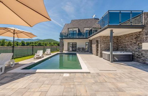 Amazing Home In Debelo Brdo With Sauna - Photo 1