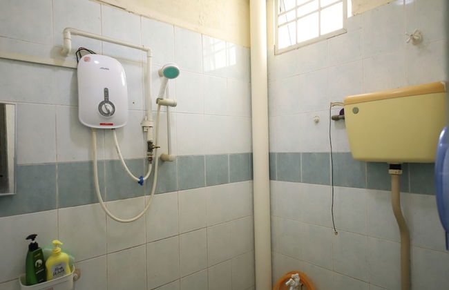 OYO Homes 90575 C.k Bahau Homestay - Foto 17