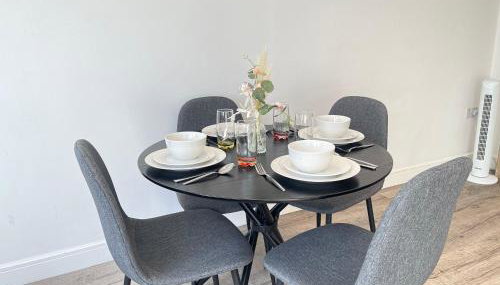 Fully-Furnished Studio Apt in Islington with Wi-Fi near Angel, Kings Cross & Upper Street by NourNest Apartments - Foto 4, heating