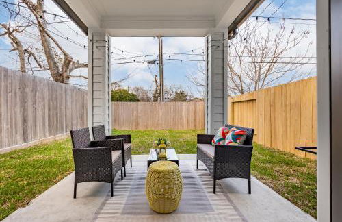 3 Bedroom and 3 bath - Photo 46