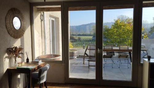 confortable maison familiale à l'entrée du village médiéval - Foto 2