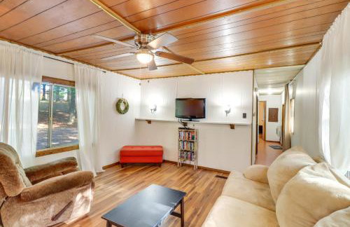 Edgemont Home with Deck about 9 Mi to Greers Ferry Lake! - Foto 1