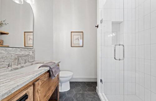 Gloria Manor - 2 blocks to Magnolia and 3 mins to BU - Foto 13