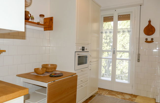 2 bedroom Apartment in Bordighera - Photo 7