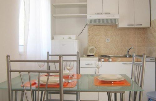 Apartments with a swimming pool Zakucac, Omis - 5954 - Photo 23