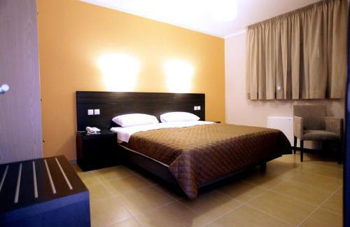 Cavos Fokidos - Foto 13