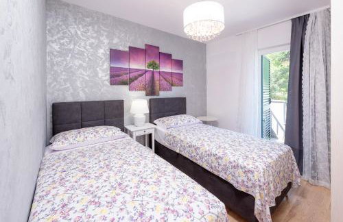 ISLAND HVAR LUXE Holiday Villa Maslina with Beach - Photo 43