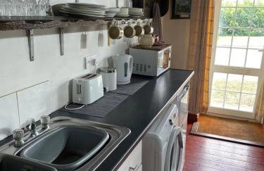 Yarm Cottages Rafters sleep 2 Next to Fox Covert Pub - Foto 13