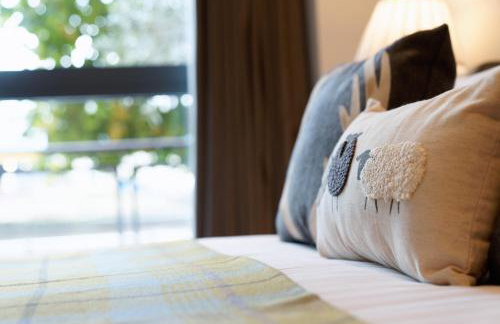 Riverside West End Apartment - Foto 9