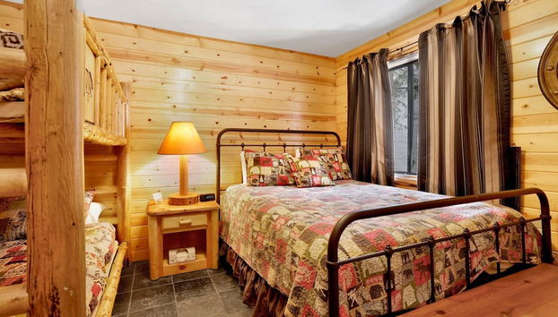 Summit Ski Resort Mountain View Condo - Walk to Snow Summit - Foto 3, Habitación