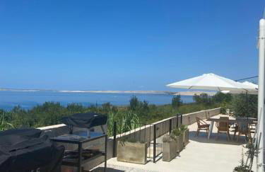 Villa Rocky Beach - Photo 7