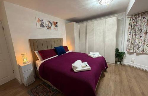 Modern & Spacious 3BR House Bracknell - Berkshire - Photo 46