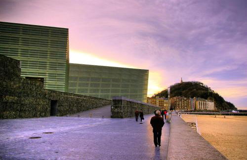 APARTAMENTO ROMANTICO WiFi FREE PARKING AREA - Foto 34