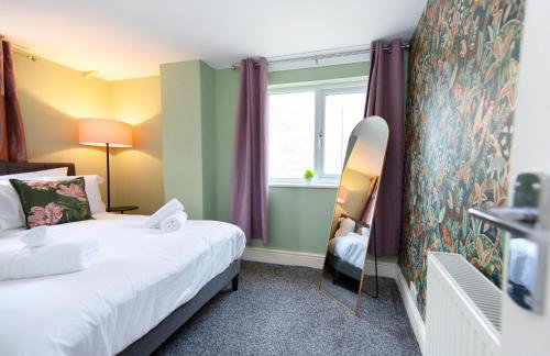 Stylish central location 3 bedroom house - Photo 27