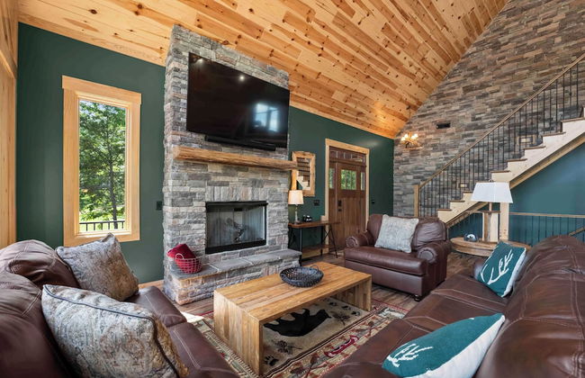 Black Bear & Blue Heron by Avantstay 2 Lakefront Homes, Sleeps 43 Pool, Dock, Theater - Foto 71